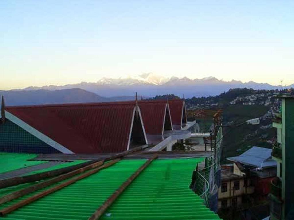 Hotel Kasturi Palace Darjeeling - Excellent Service Recommended Zewnętrze zdjęcie