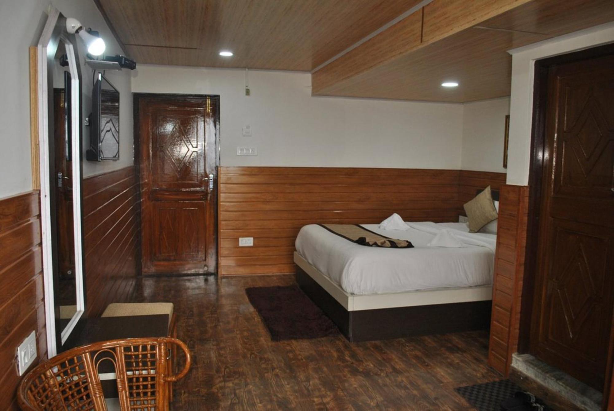 Hotel Kasturi Palace Darjeeling - Excellent Service Recommended Zewnętrze zdjęcie