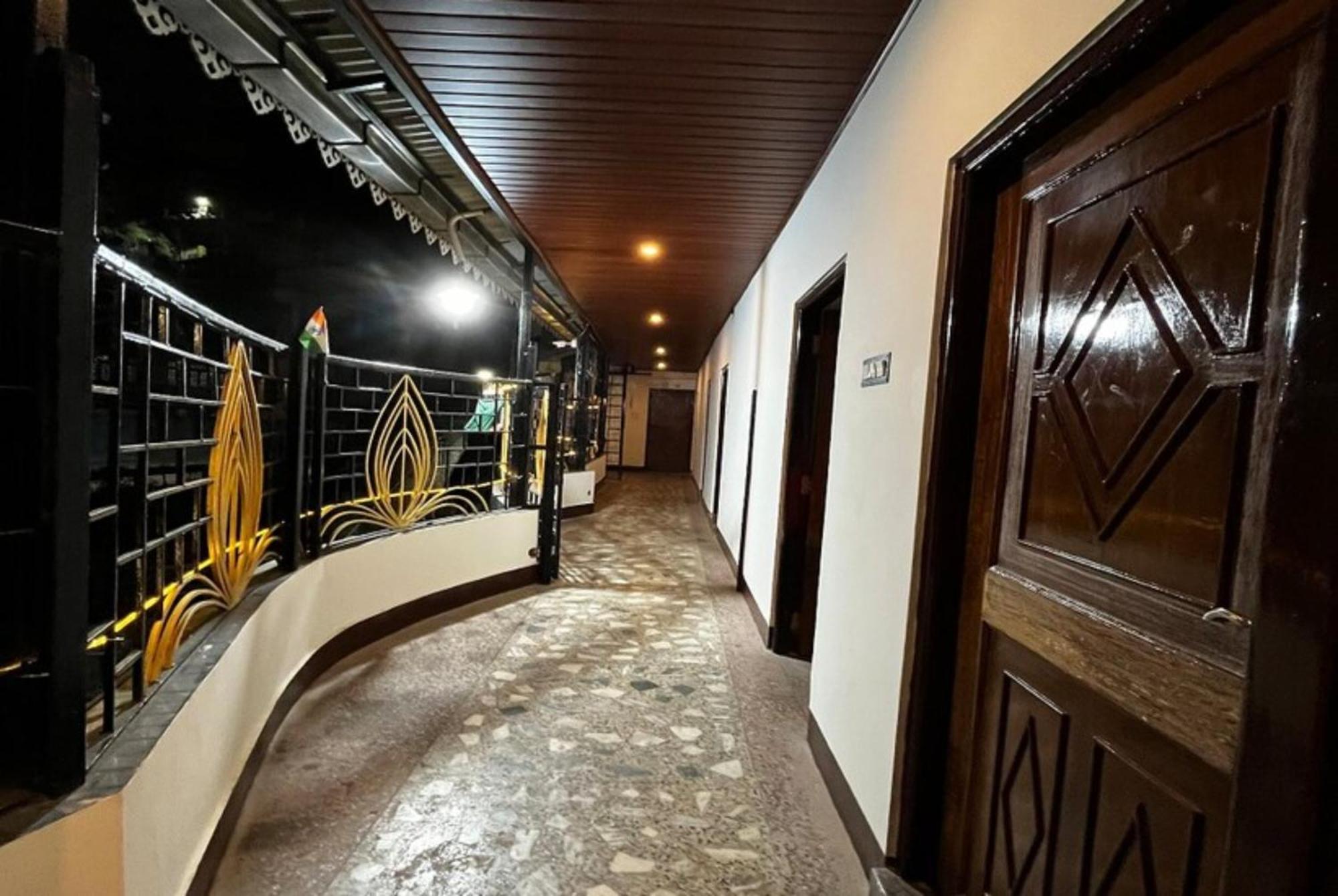 Hotel Kasturi Palace Darjeeling - Excellent Service Recommended Zewnętrze zdjęcie