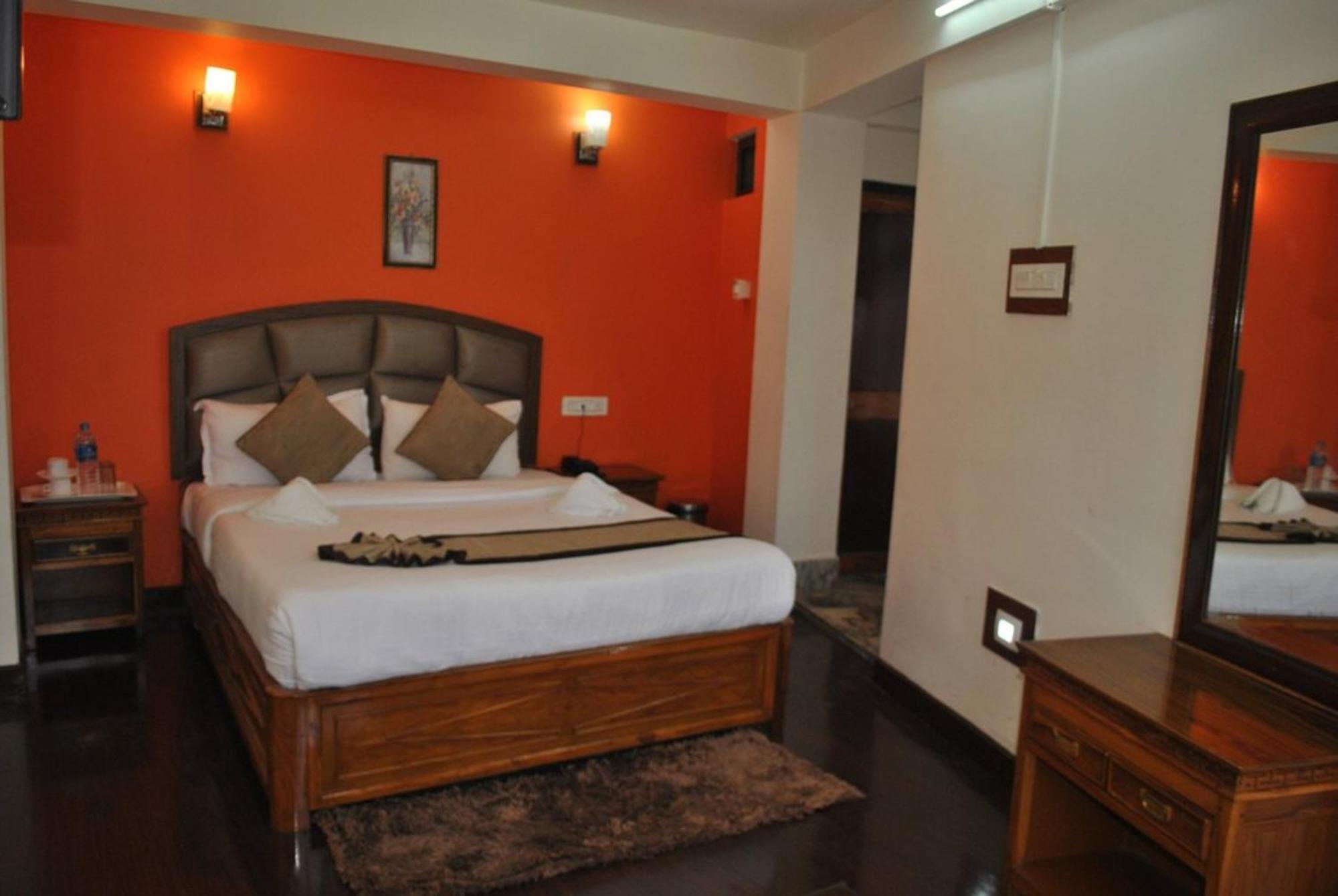 Hotel Kasturi Palace Darjeeling - Excellent Service Recommended Zewnętrze zdjęcie