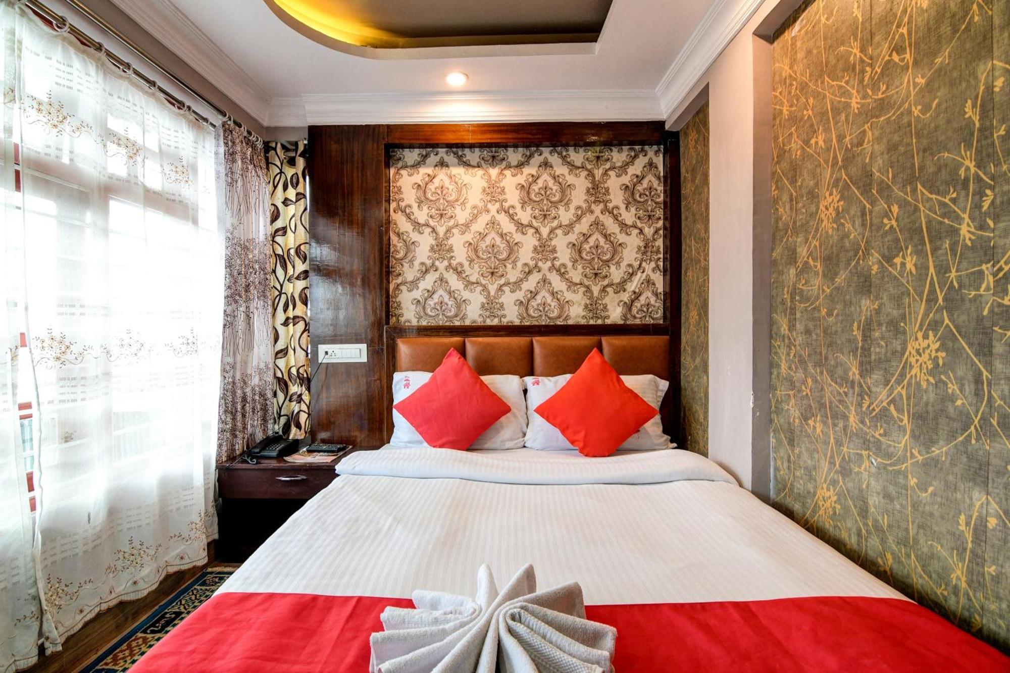 Hotel Kasturi Palace Darjeeling - Excellent Service Recommended Zewnętrze zdjęcie